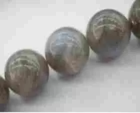 Лабрадорит