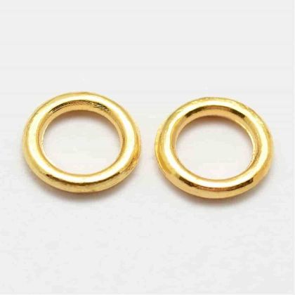 Метални халкички 7x1мм - затворени запоени - златисти