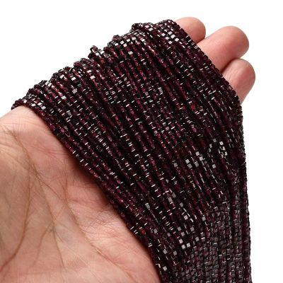 5 Наниз с мъниста от естествен гранат, фасетирани, нарязани на куб