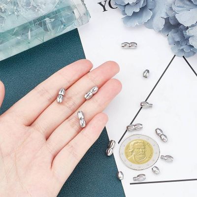 4 Устойчиви на потъмняване винтови закопчалки - срави с 2 Евро