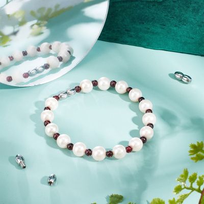 5 Устойчиви на потъмняване винтови закопчалки - готова гривна